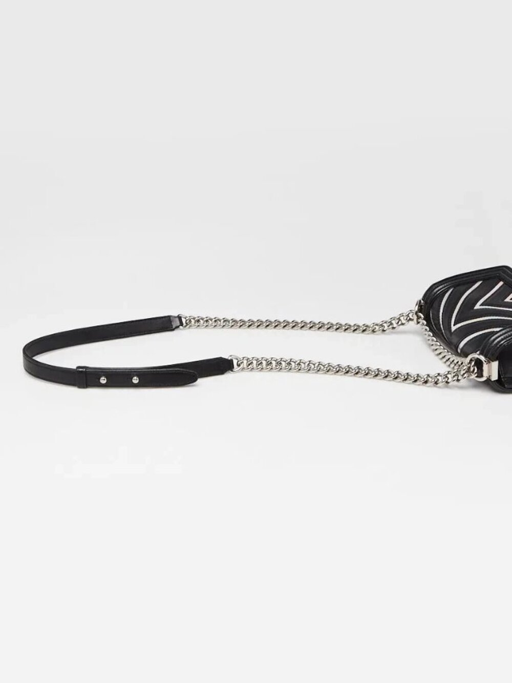 Chanel Black/Silver Lambskin Leather and Iridescent PVC Chevron Quilted Small... - Picture 6 of 10